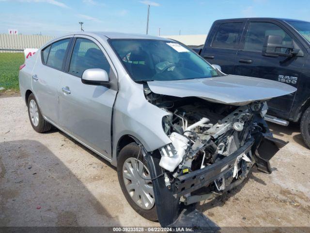  Salvage Nissan Versa