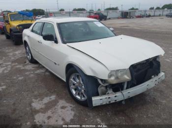  Salvage Chrysler 300c