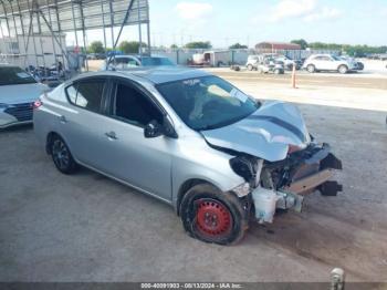  Salvage Nissan Versa