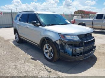  Salvage Ford Explorer