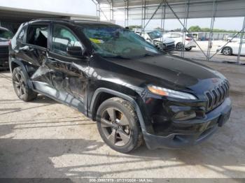  Salvage Jeep Cherokee