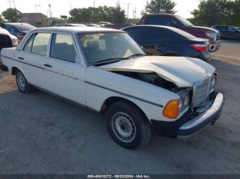  Salvage Mercedes-Benz 300