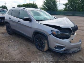  Salvage Jeep Cherokee