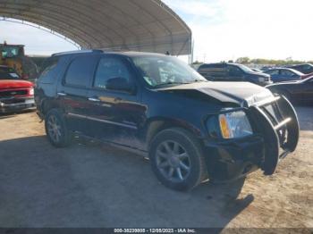  Salvage GMC Yukon