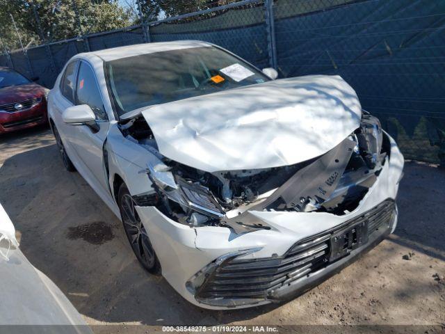  Salvage Toyota Camry