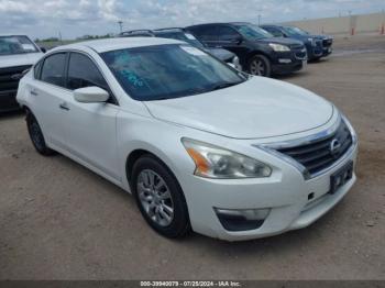  Salvage Nissan Altima