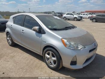  Salvage Toyota Prius c