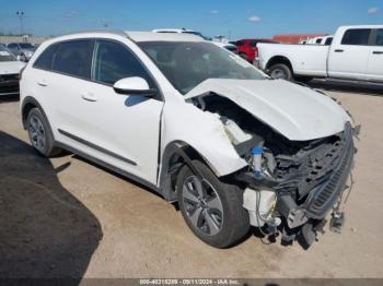  Salvage Kia Niro