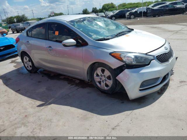  Salvage Kia Forte