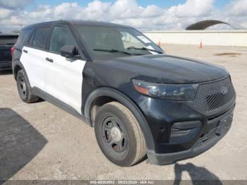  Salvage Ford Police Interceptor Utilit