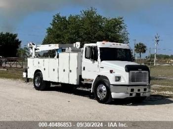  Salvage Freightliner Medium Conventional