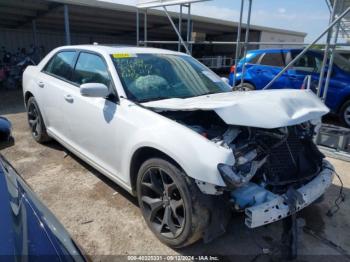  Salvage Chrysler 300