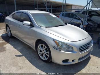  Salvage Nissan Maxima