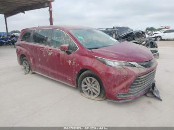  Salvage Toyota Sienna