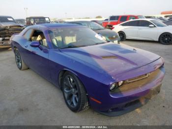  Salvage Dodge Challenger