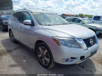  Salvage Nissan Pathfinder