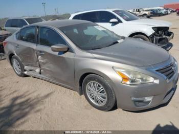  Salvage Nissan Altima