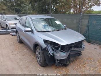  Salvage Ford Escape