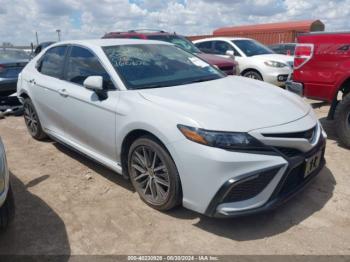  Salvage Toyota Camry