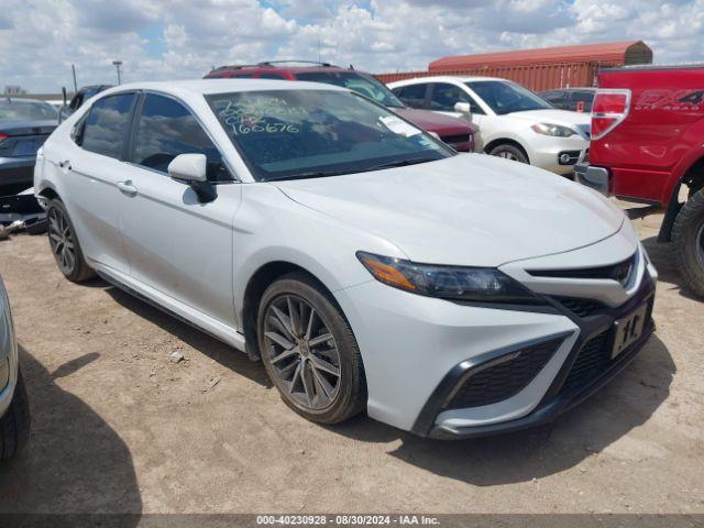  Salvage Toyota Camry