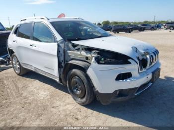  Salvage Jeep Cherokee