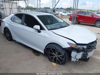  Salvage Toyota Camry