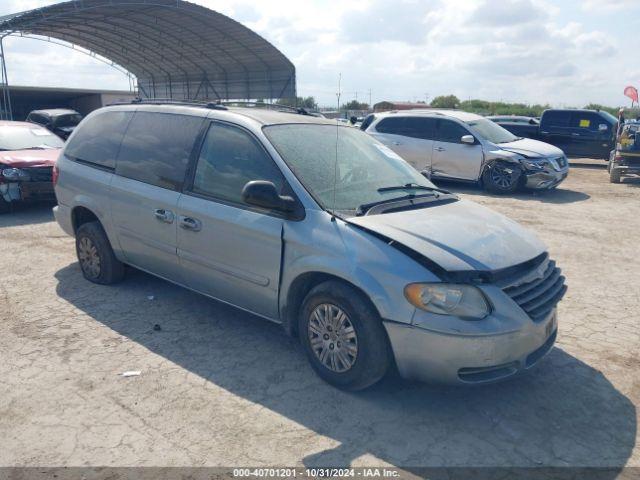  Salvage Chrysler Town & Country