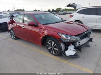  Salvage Nissan Altima