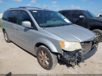  Salvage Chrysler Town & Country