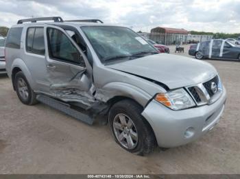  Salvage Nissan Pathfinder