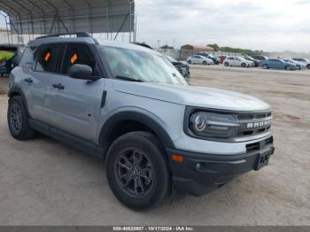  Salvage Ford Bronco