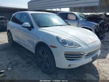  Salvage Porsche Cayenne