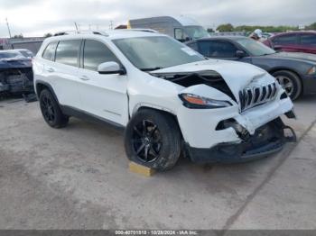  Salvage Jeep Cherokee