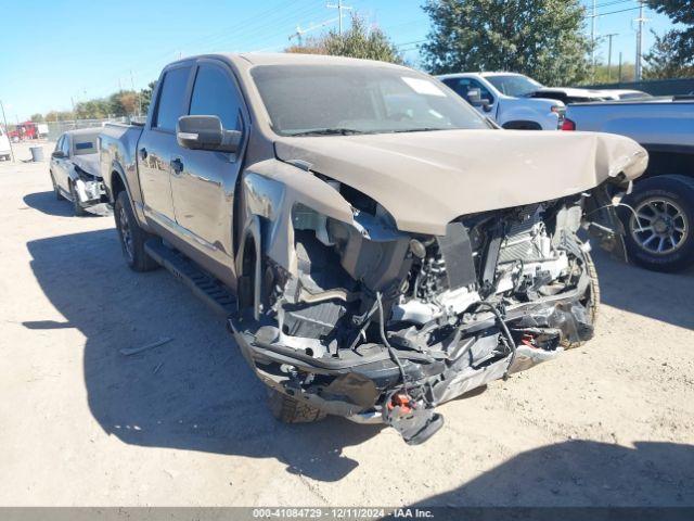  Salvage Nissan Titan