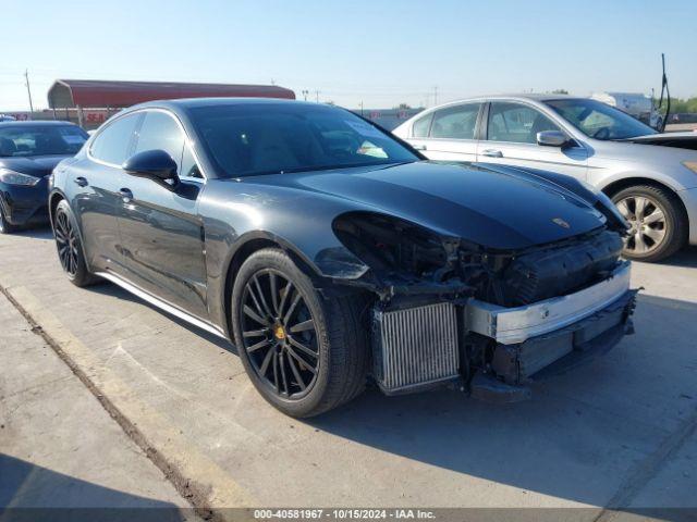  Salvage Porsche Panamera