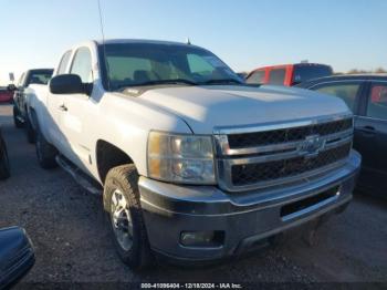  Salvage Chevrolet Silverado 2500