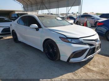  Salvage Toyota Camry