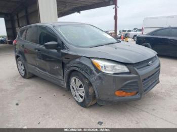  Salvage Ford Escape