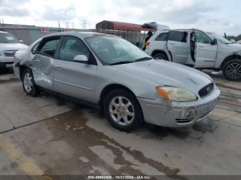  Salvage Ford Taurus