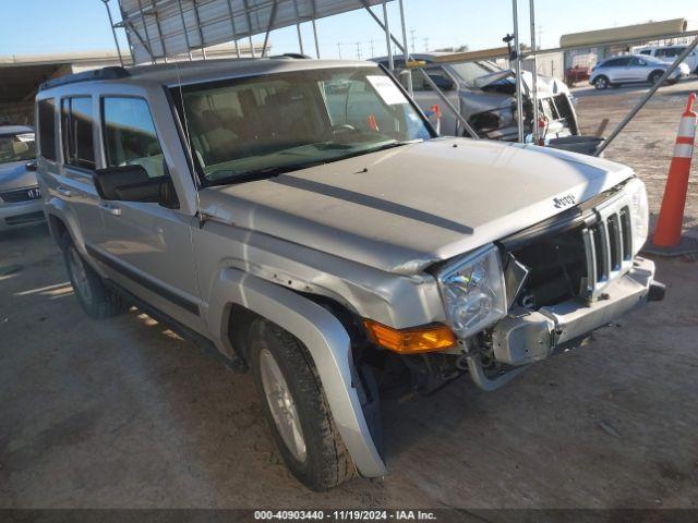  Salvage Jeep Commander