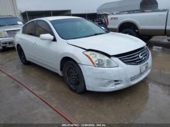  Salvage Nissan Altima