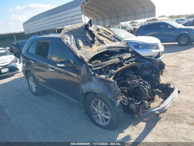  Salvage Kia Sorento