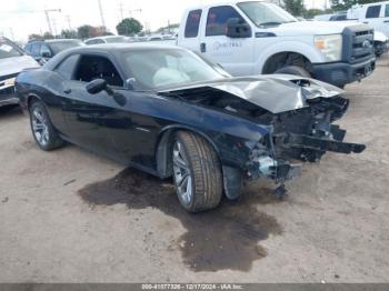  Salvage Dodge Challenger