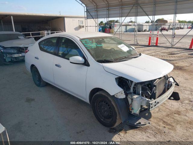  Salvage Nissan Versa