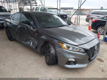  Salvage Nissan Altima