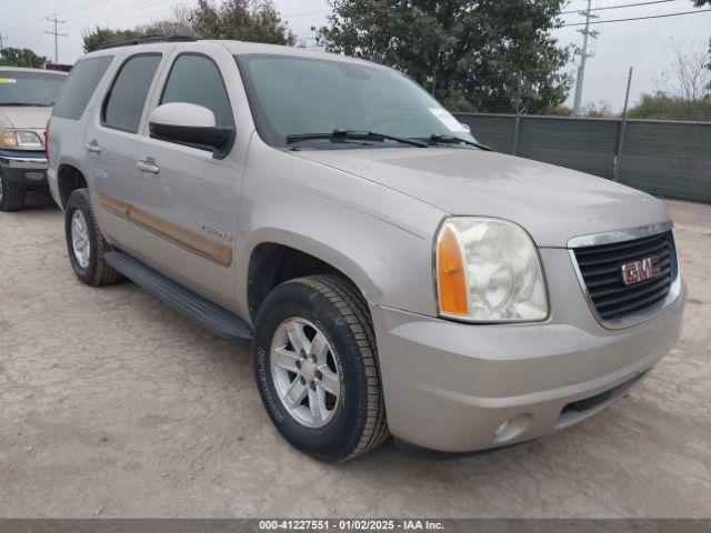  Salvage GMC Yukon