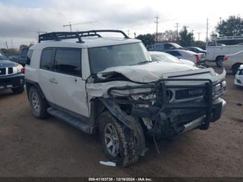  Salvage Toyota FJ Cruiser