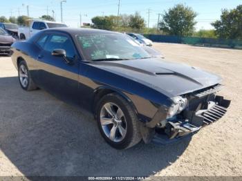  Salvage Dodge Challenger