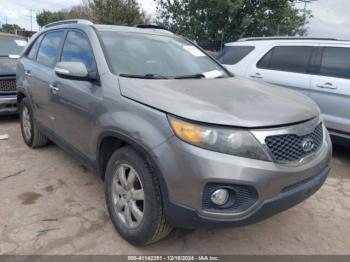  Salvage Kia Sorento