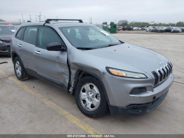  Salvage Jeep Cherokee